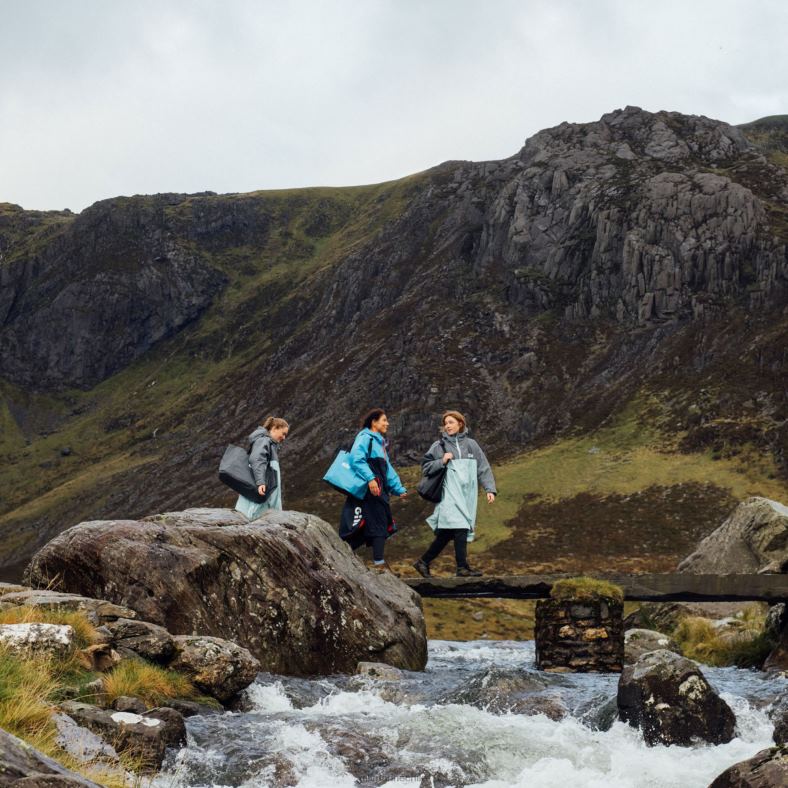 Gill Marine Clothing - Gill Marine parka acuática 2LX44106 azul marino oscuro/arrendajo azul